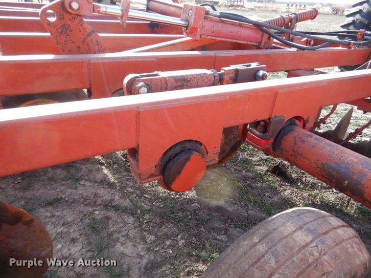 image for item DL3520 Sunflower 1230-27  tandem off-set disk