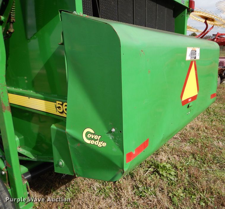 image for item DM0699 2005 John Deere 567  round baler