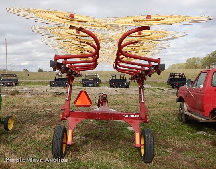 image for item DM0700 2014 New Holland Procart 1225  hay rake