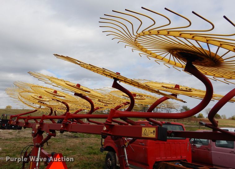 image for item DM0700 2014 New Holland Procart 1225  hay rake
