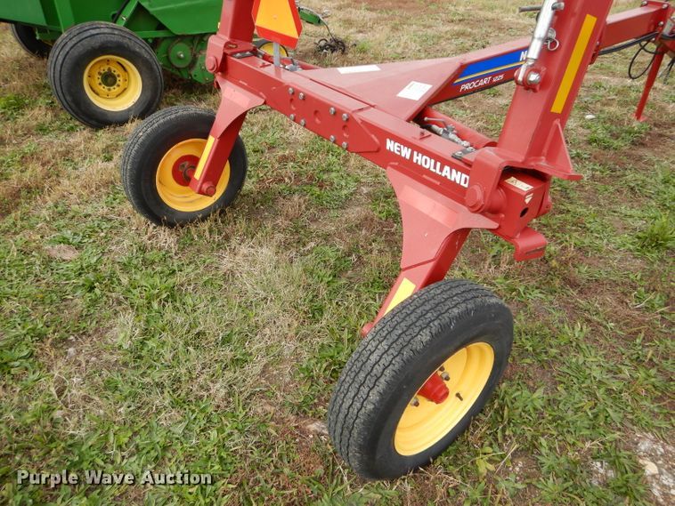 image for item DM0700 2014 New Holland Procart 1225  hay rake