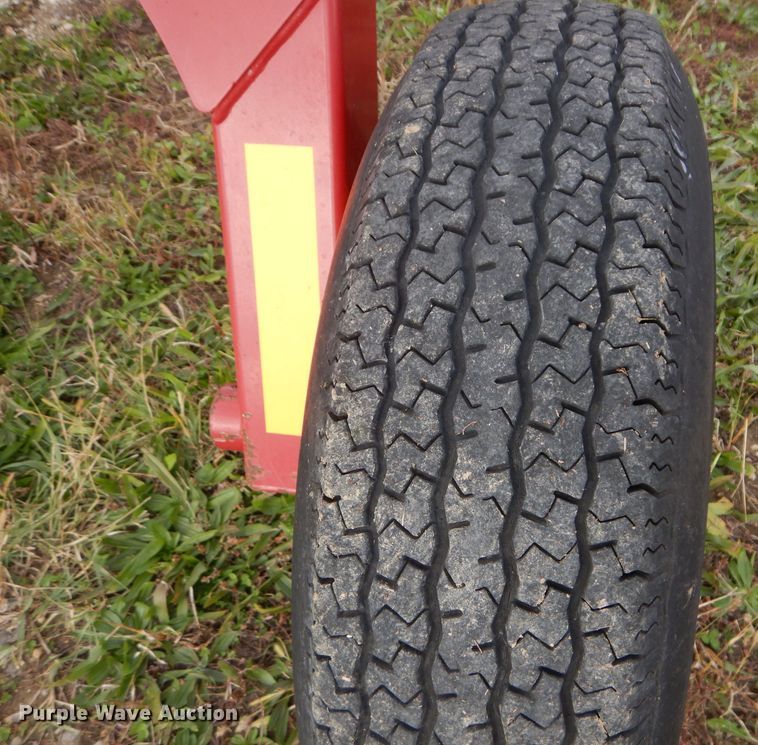 image for item DM0700 2014 New Holland Procart 1225  hay rake