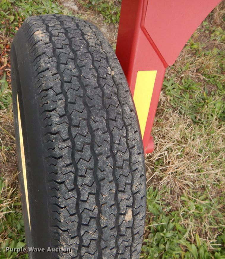 image for item DM0700 2014 New Holland Procart 1225  hay rake