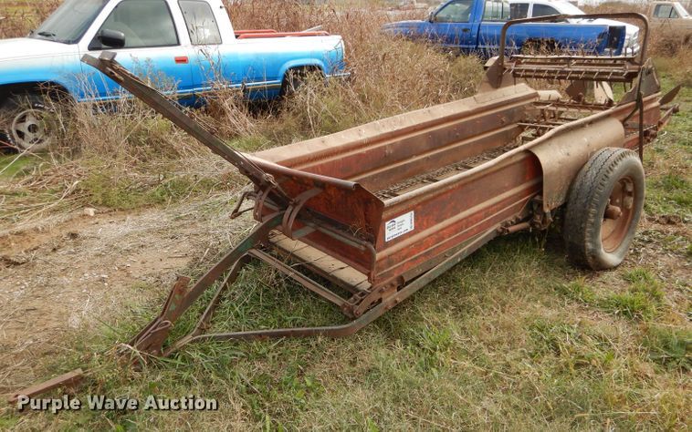 image for item DM0701 Case  manure spreader