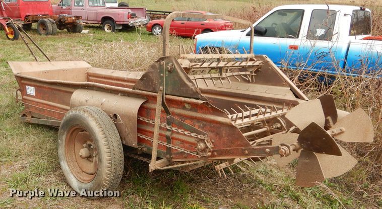 image for item DM0701 Case  manure spreader
