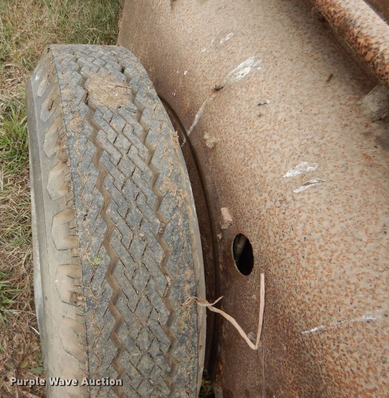 image for item DM0701 Case  manure spreader