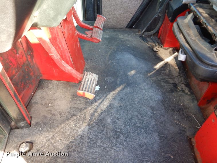 image for item DM4420 1977 International 986  tractor