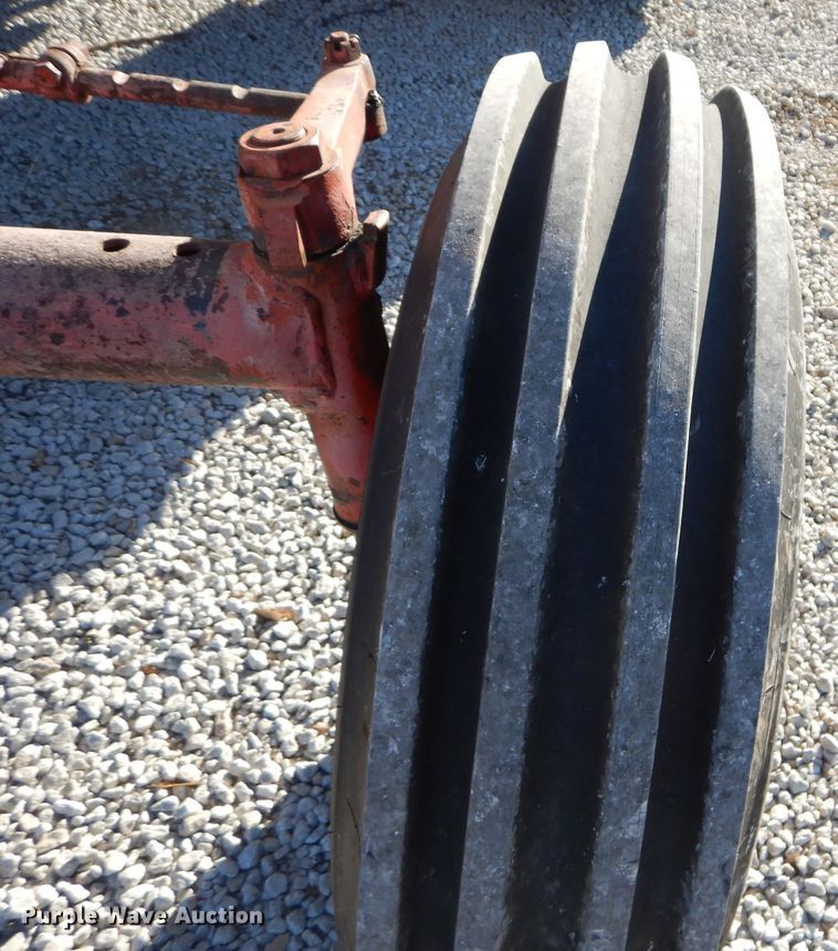 image for item DM4420 1977 International 986  tractor