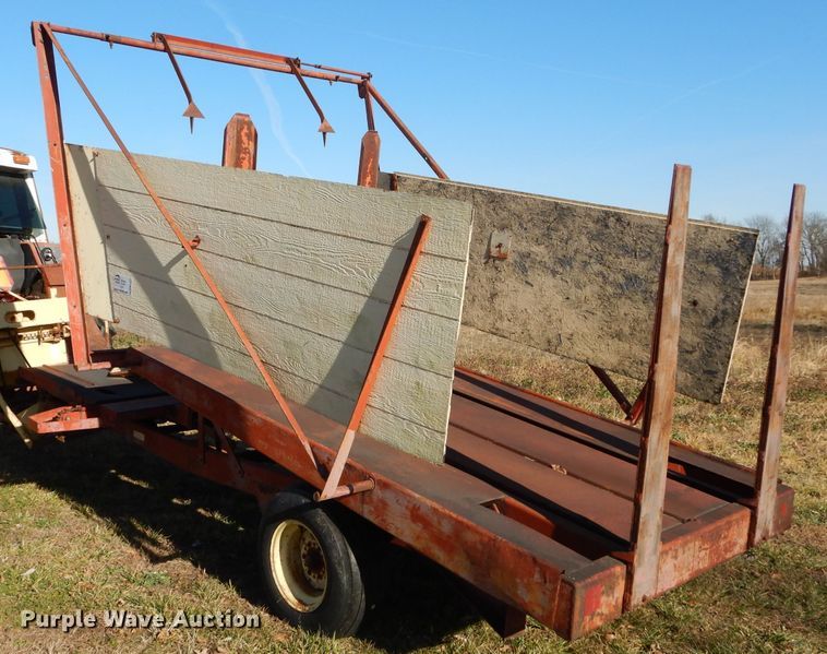 image for item DM4421 New Holland Stackliner 1010  bale stacker