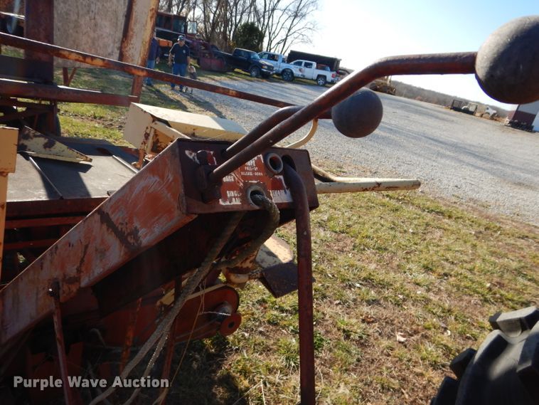 image for item DM4421 New Holland Stackliner 1010  bale stacker