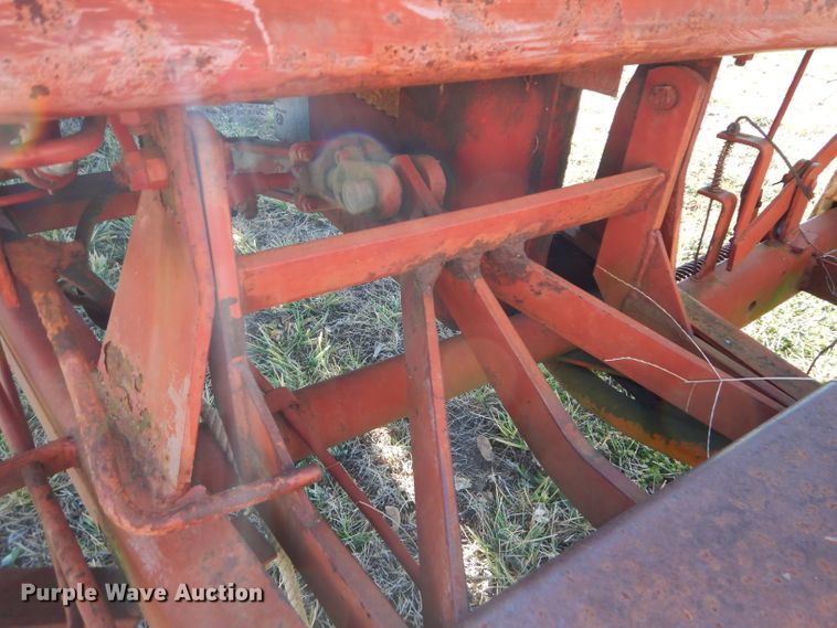 image for item DM4421 New Holland Stackliner 1010  bale stacker