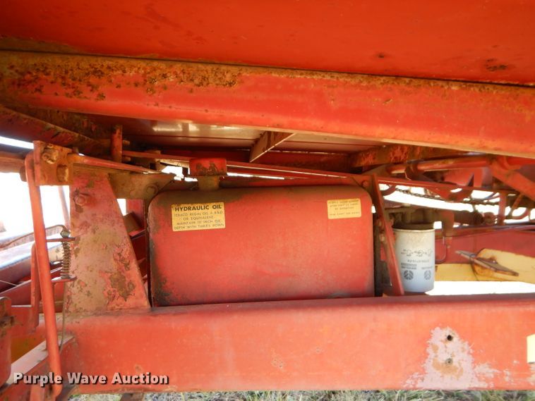 image for item DM4421 New Holland Stackliner 1010  bale stacker