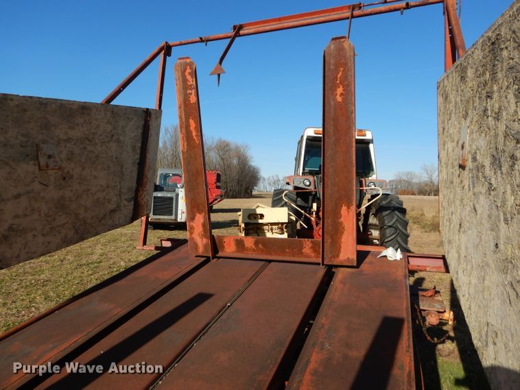 image for item DM4421 New Holland Stackliner 1010  bale stacker
