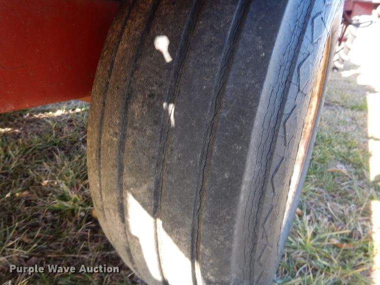 image for item DM4421 New Holland Stackliner 1010  bale stacker