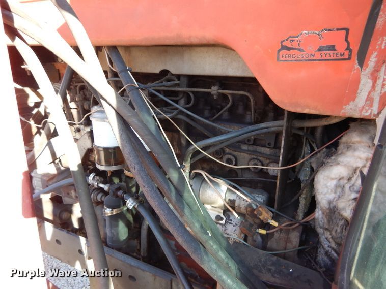 image for item DM4422 1972 Massey Ferguson 1130  tractor