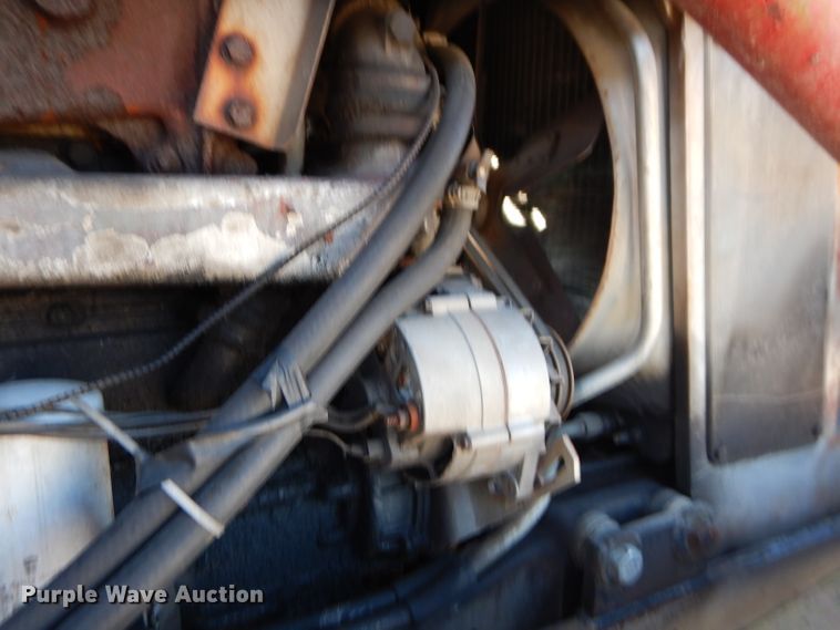 image for item DM4422 1972 Massey Ferguson 1130  tractor