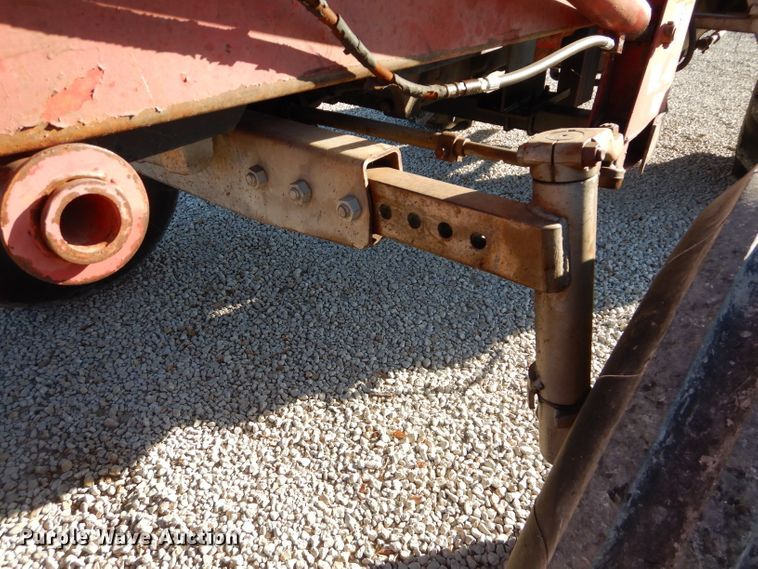 image for item DM4422 1972 Massey Ferguson 1130  tractor