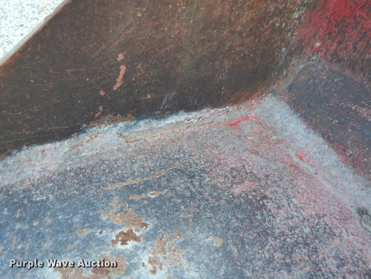 image for item DM4422 1972 Massey Ferguson 1130  tractor