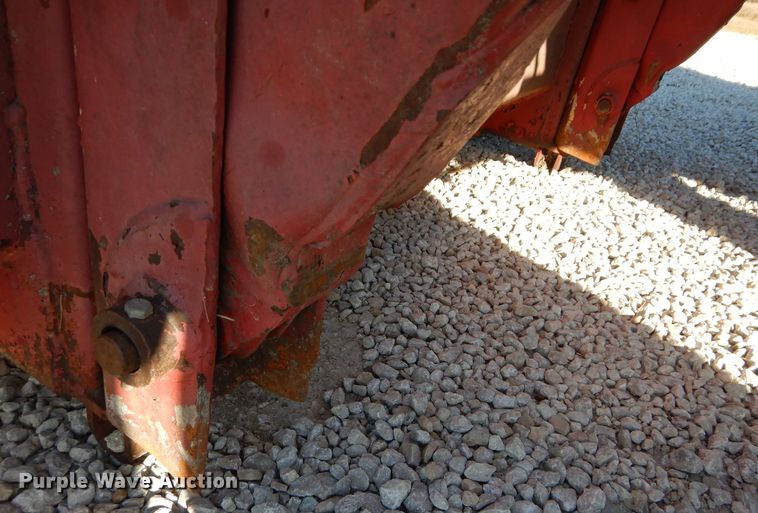 image for item DM4422 1972 Massey Ferguson 1130  tractor