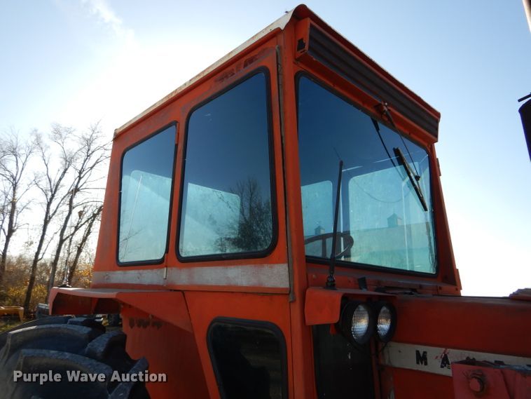 image for item DM4422 1972 Massey Ferguson 1130  tractor