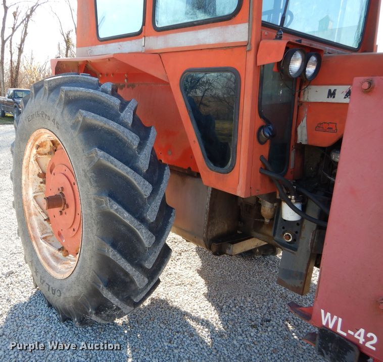 image for item DM4422 1972 Massey Ferguson 1130  tractor