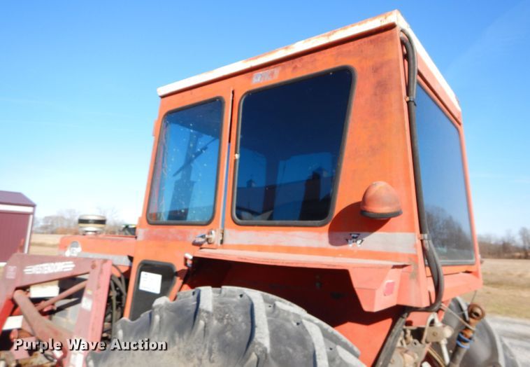 image for item DM4422 1972 Massey Ferguson 1130  tractor