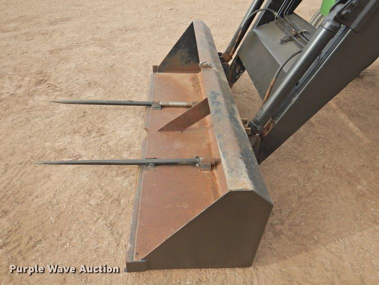 image for item DN0072 1990 John Deere 4555  tractor