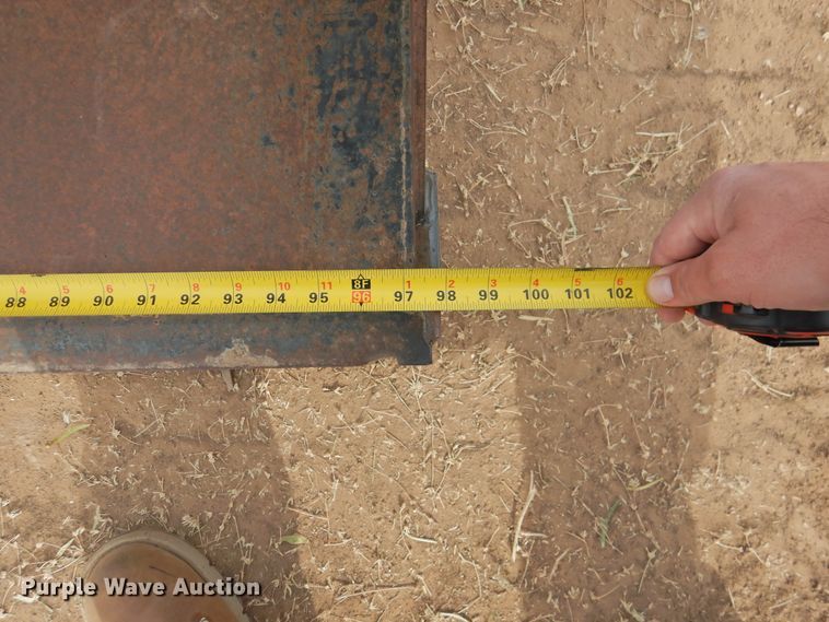 image for item DN0072 1990 John Deere 4555  tractor