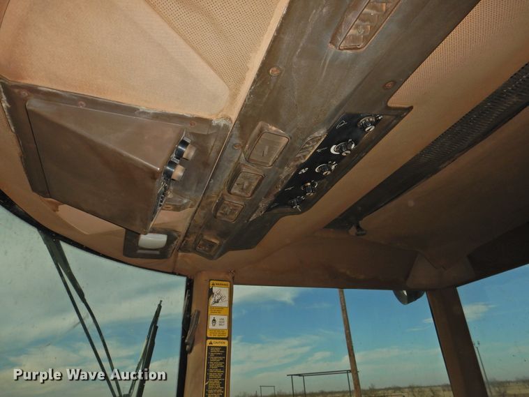 image for item DN0072 1990 John Deere 4555  tractor