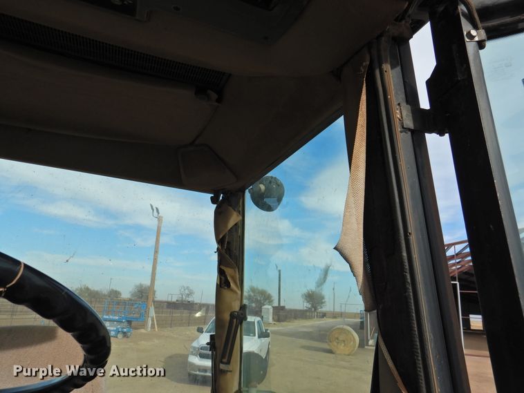 image for item DN0072 1990 John Deere 4555  tractor