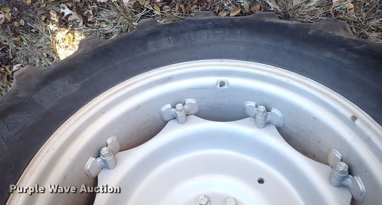 image for item DN2328 2007 Case IH JX95  MFWD tractor