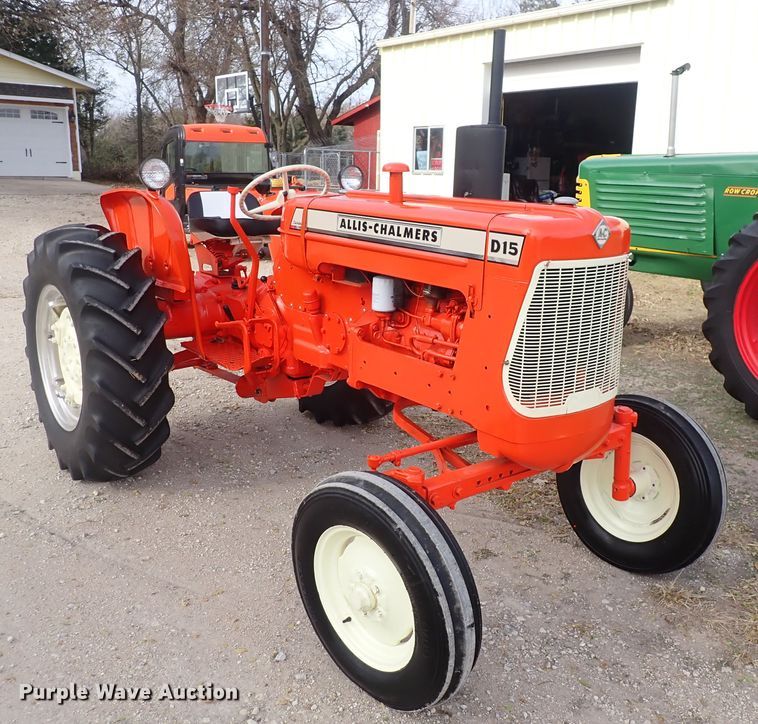 image for item DN2351 1963 Allis Chalmers D15  Series 2 tractor