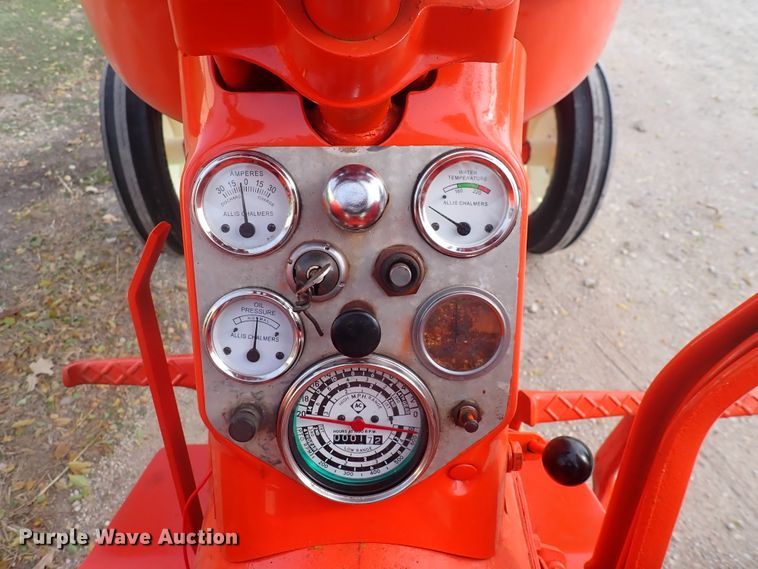 image for item DN2351 1963 Allis Chalmers D15  Series 2 tractor