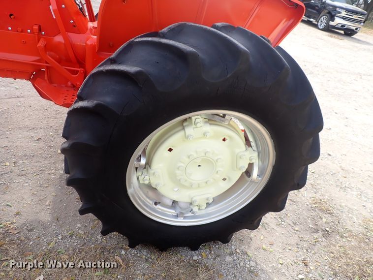 image for item DN2351 1963 Allis Chalmers D15  Series 2 tractor