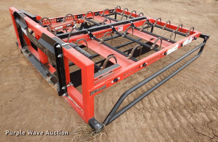 image for item DN2502 Maxilator Accumagrapple MXE skid steer square bale grapple