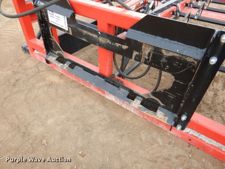 image for item DN2502 Maxilator Accumagrapple MXE skid steer square bale grapple