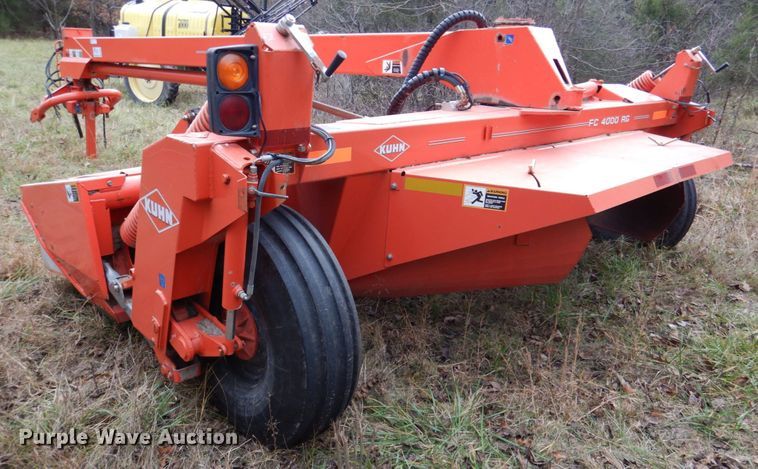image for item DN2507 Kuhn FC4000RG  windrower