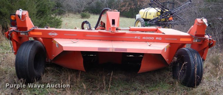 image for item DN2507 Kuhn FC4000RG  windrower
