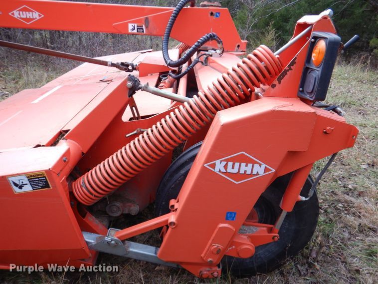 image for item DN2507 Kuhn FC4000RG  windrower