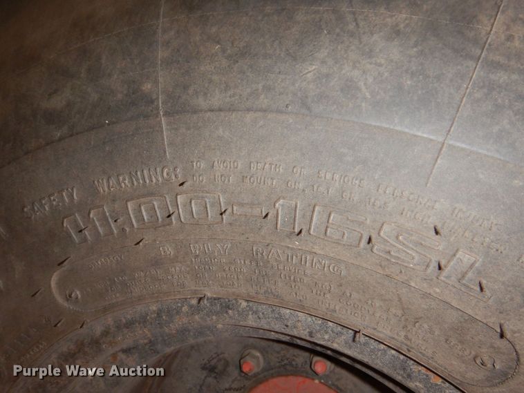 image for item DN2507 Kuhn FC4000RG  windrower