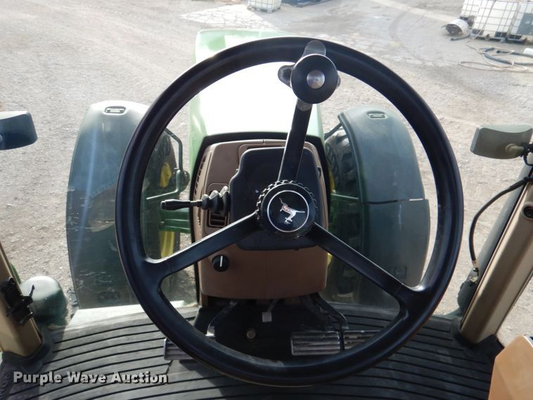 image for item DN2514 1997 John Deere 8100  MFWD tractor