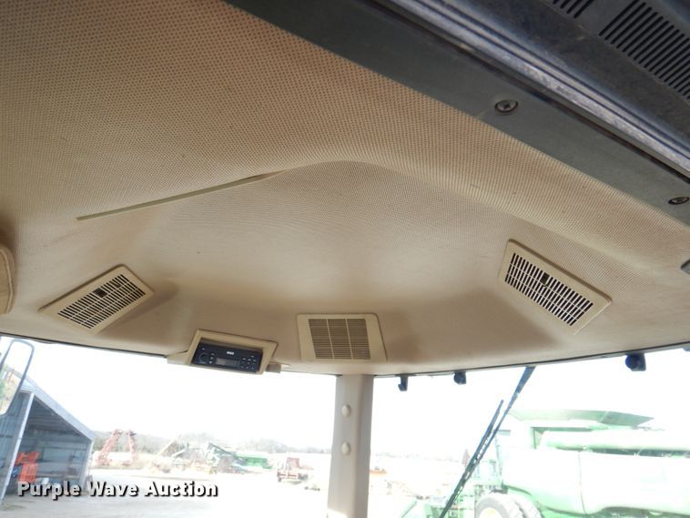 image for item DN2514 1997 John Deere 8100  MFWD tractor