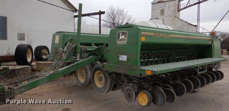 image for item DN2542 John Deere 455  grain drill
