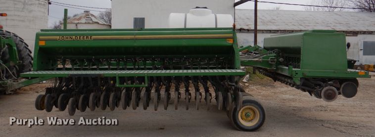 image for item DN2542 John Deere 455  grain drill