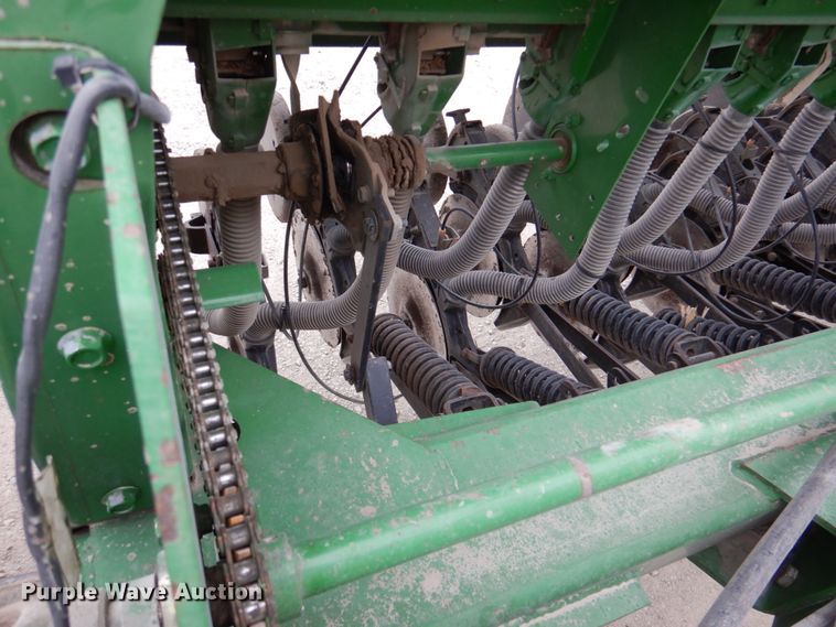 image for item DN2542 John Deere 455  grain drill