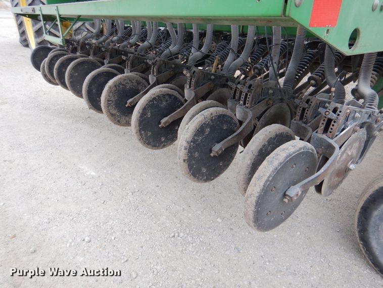 image for item DN2542 John Deere 455  grain drill
