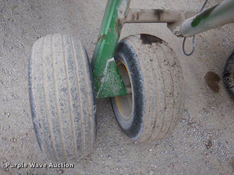 image for item DN2542 John Deere 455  grain drill