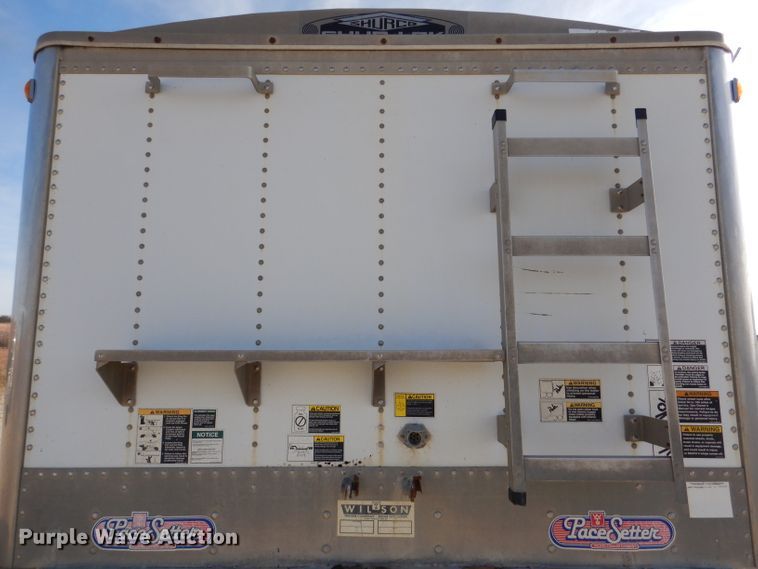 image for item DN5383 2000 Wilson DWH400  grain trailer