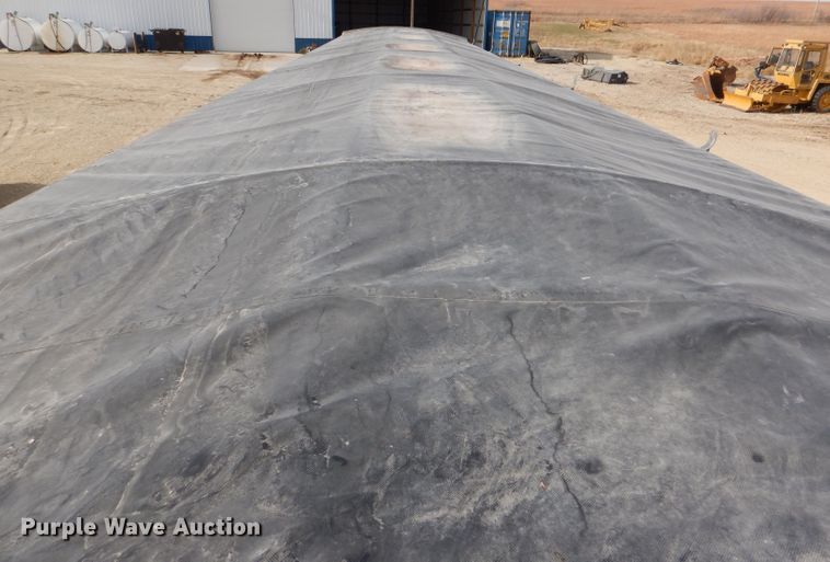 image for item DN5383 2000 Wilson DWH400  grain trailer