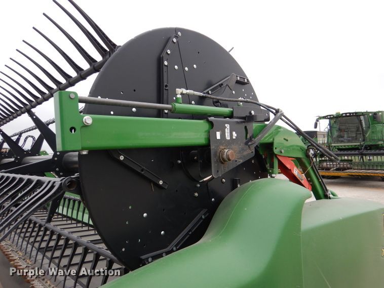 image for item DN5395 2020 John Deere 740FD HydraFlex  flex draper head